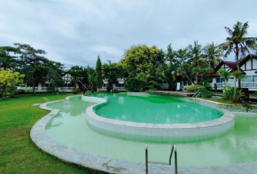 RedDoorz @ Padi Beach Resort Oton Iloilo